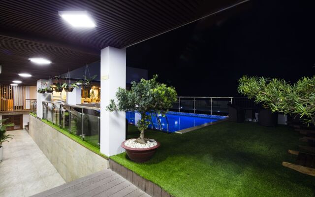 Apus Hotel