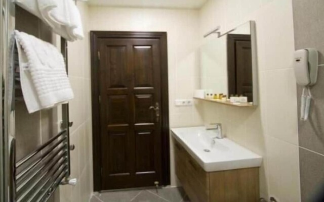 Cheltikov Hotel
