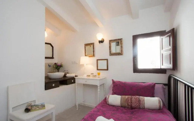 Casa de Pueblo "Casa Madeli"