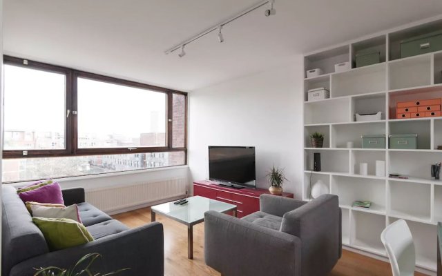 Unique Spacious Central 3 Bed with Rooftop Terrace