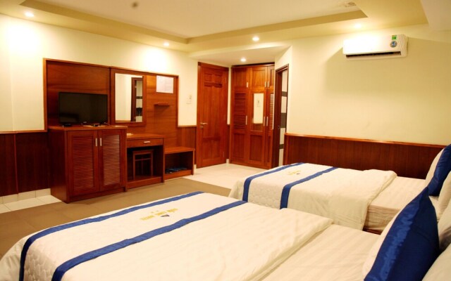 Tran Long Hotel