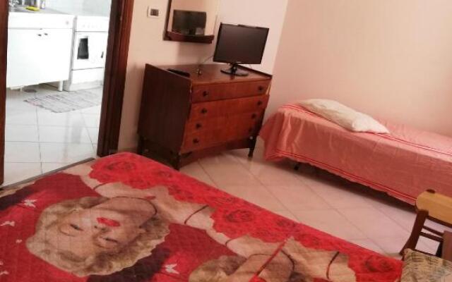 Apartment with one bedroom in Ischia with wonderful sea view and terrace 20 m from the beach