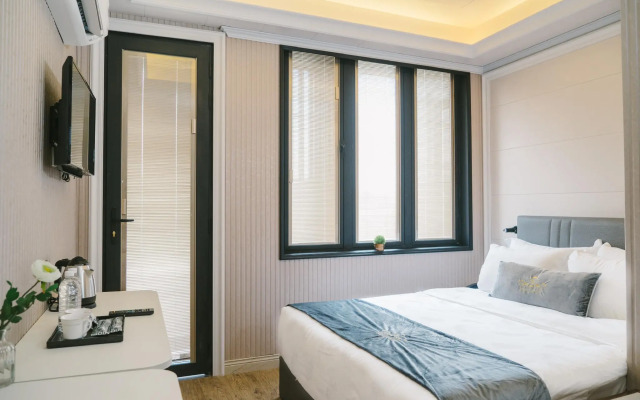 A&R Boutique Hotel