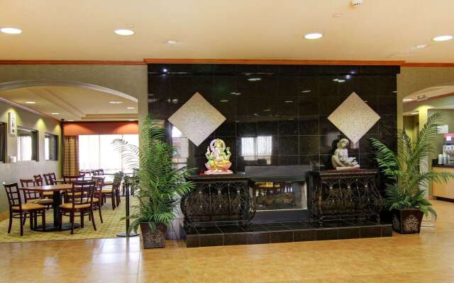 Comfort Suites El Paso West