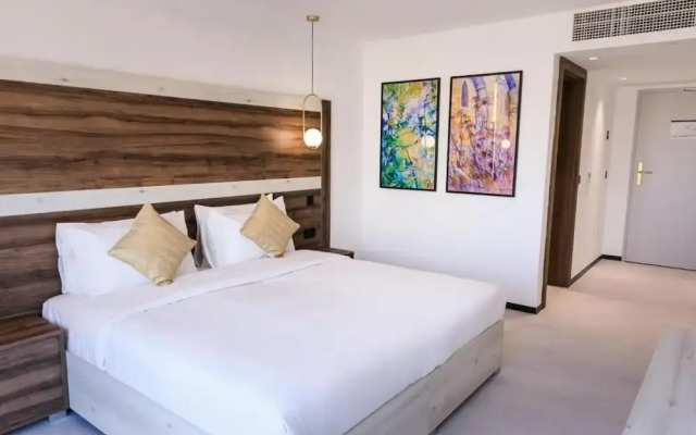 CA Sand Dune Hotel
