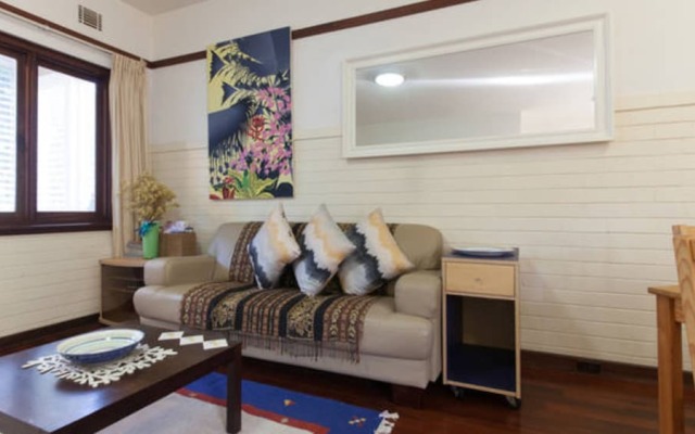 4 Bedroom Apartment near Perth