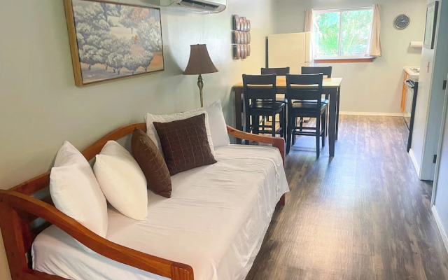 669 Rainbow Landing Dr