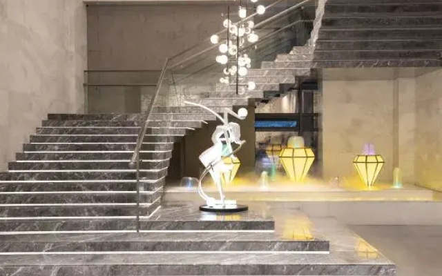 Crown Mingyue Hotel Wenzhou (Longwan Yiyu Square Branch)
