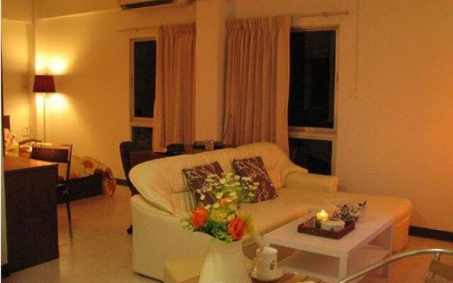 The Room Resort Apartment