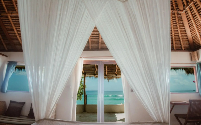 Rock 'n Reef Hotel