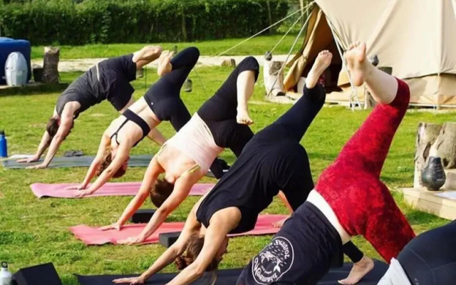 Campfires and Stars Glamping