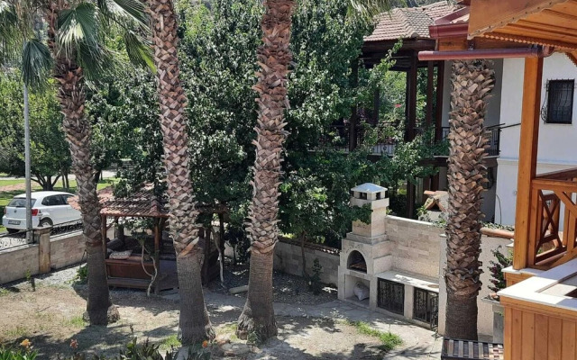 Stunning 10 Bedroom Villa in Dalyan