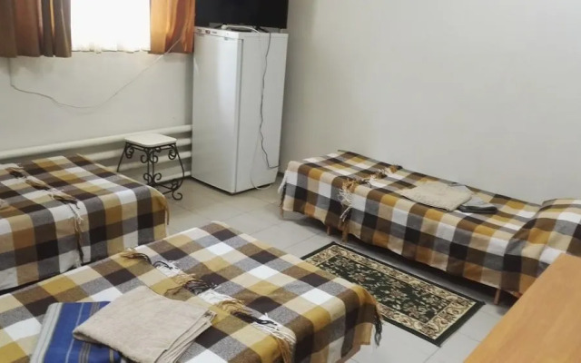 Admiral Hotel - hostel