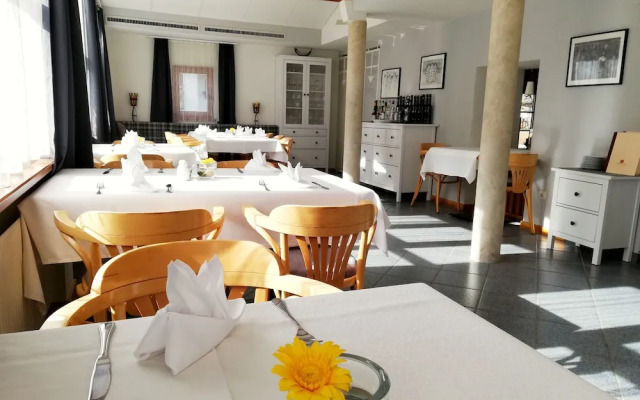 Gasthof Pension Falkeis