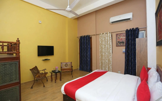 Capital O 26106 Hotel Solitaire