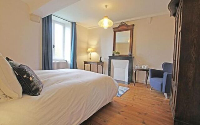 Le Manoir De Juganville