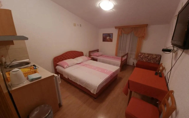 Apartments Cipetic