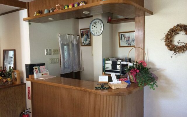 Resort Inn White Silver