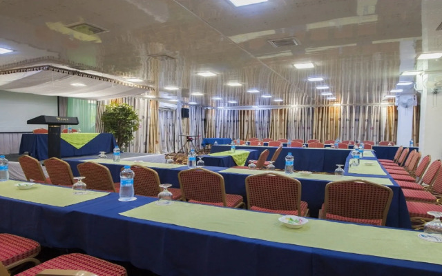 Manisa Hotel