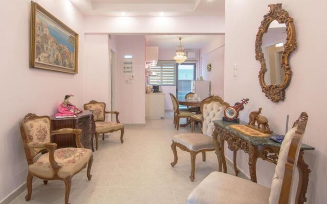 Lovely Apartment in Athens