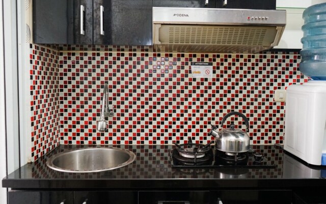 Comfy and Clean 2BR Green Pramuka Apartment