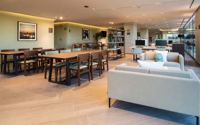Staybridge Suites Guadalajara Novena by IHG