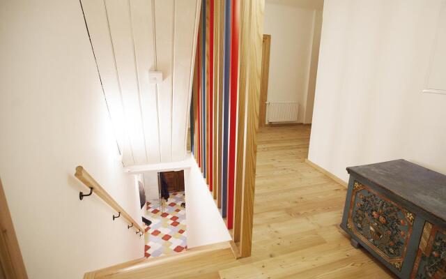 Design Rooms Pr' Gavedarjo