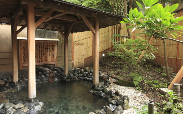 Aizu Higashiyama Onsen Shintaki