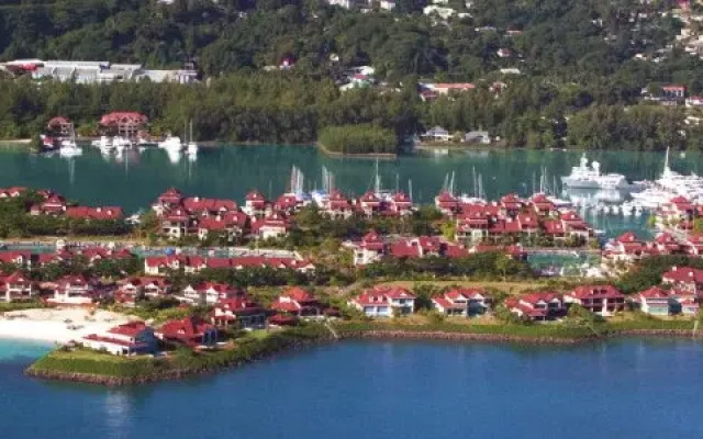 Eden Island - Apartments