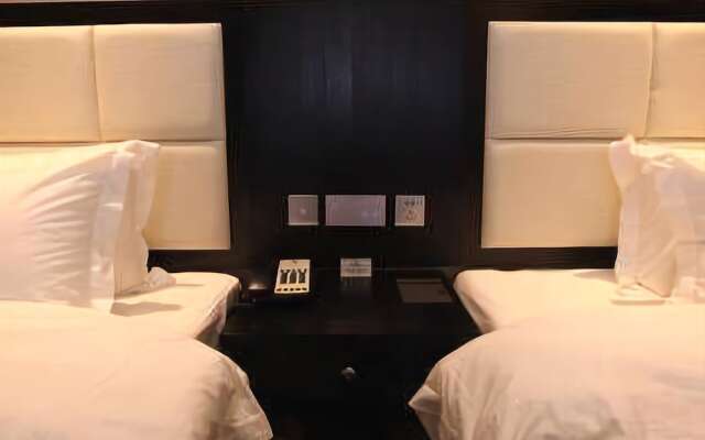 Fengqiao Yingke Hotel (Linzhou People's Park Municipal Government)