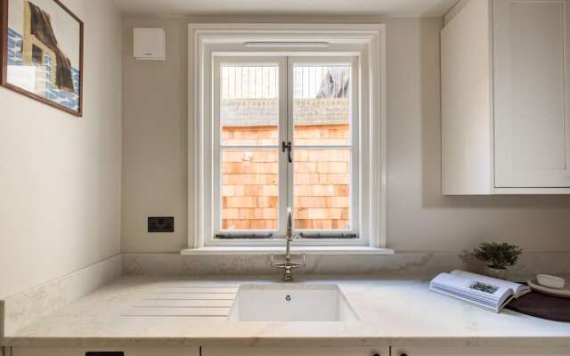 The Kensington House by Hok Living