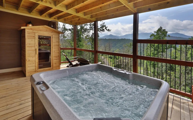 Above It All - Four Bedroom Cabin