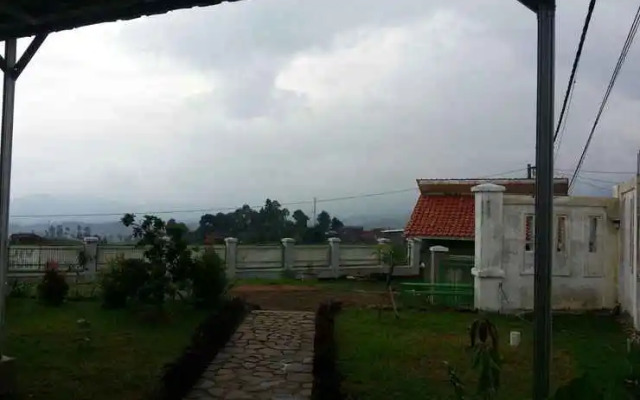 Ciwidey Hills Radhina Syariah