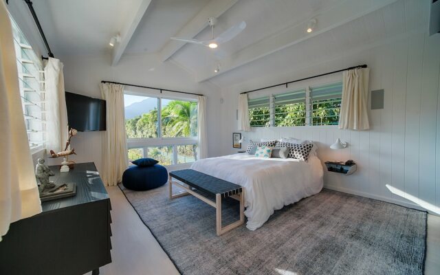 Hanalei Beach House 5 Bedroom Home by RedAwning