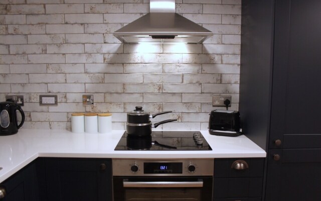 Super Modern Serviced Apartment in City Centre