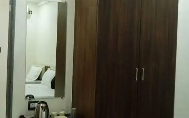 Hotel kailash inn