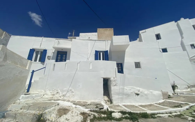 Sea Esta Serifos in Serifos