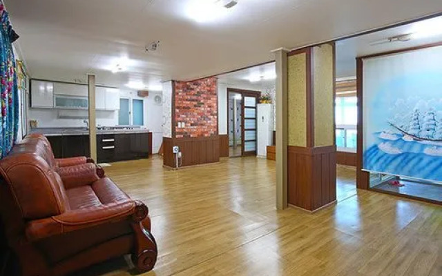 Pohang Guryongpo Ara Pension