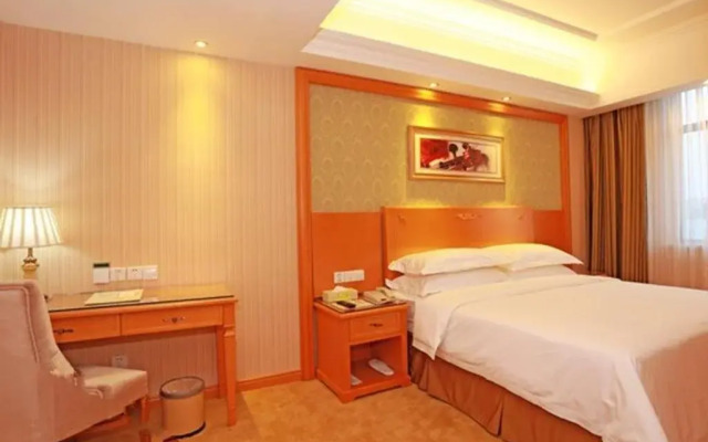 Qinhuangdao Qin Yuan 365 Hotel