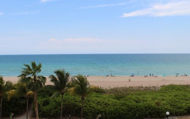 Pavilion Beach