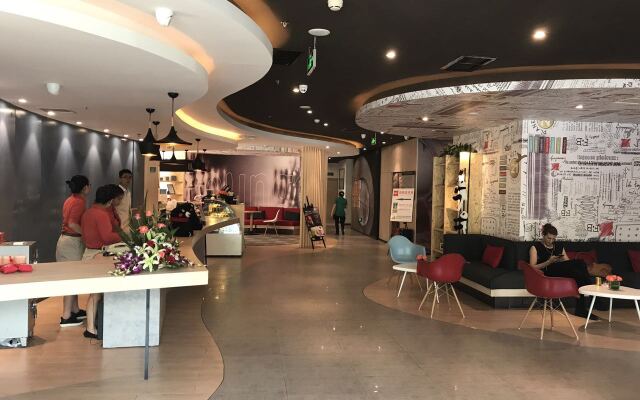 ibis Chengdu Kehua Hotel