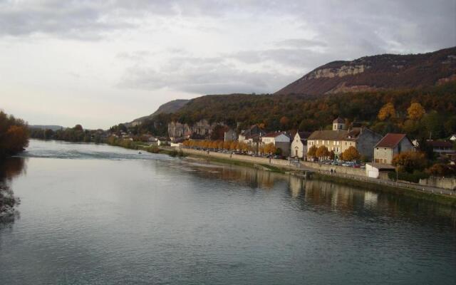 A Deux pas du Rhône