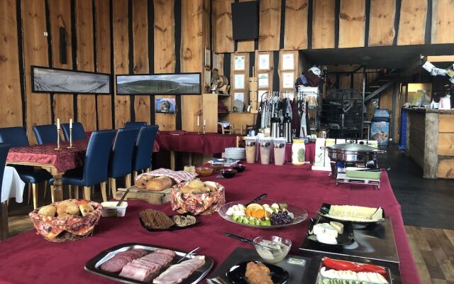 Country Hotel Heydalur