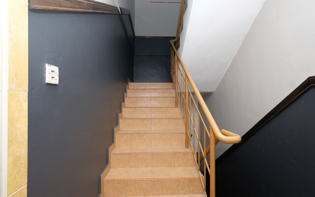 Nice Stay Hotel by OYO Rooms