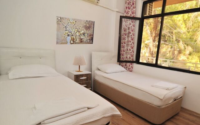 Ada Boutique Hotel