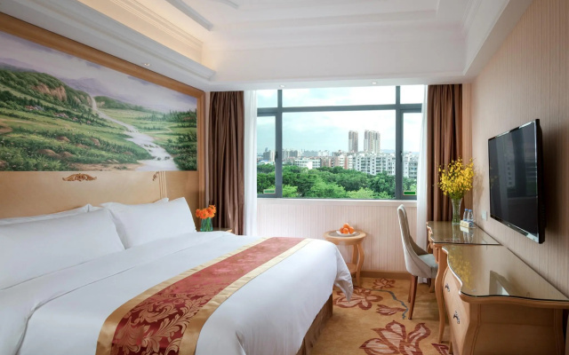 Vienna Hotel -Yantian Harbor – Guest Rooms – Shenzhen