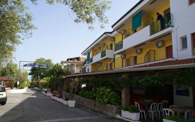 Hotel Cristina
