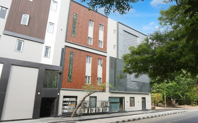 Super Townhouse Rohini Sector 18 Formerly Relic Stay