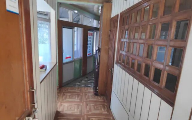 Goroomgo City Inn Shimla