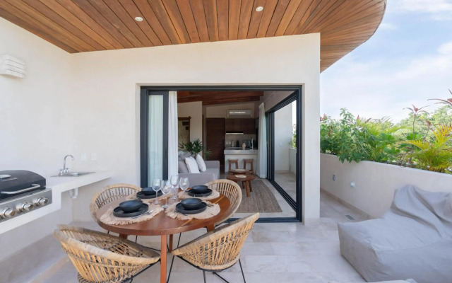 Exclusive 2BR Penthouse & Rooftop Pool, Aldea Zama